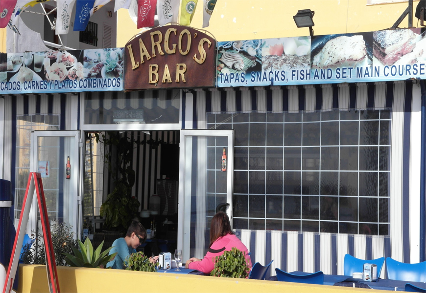 Largos Bar San Pedro Playa