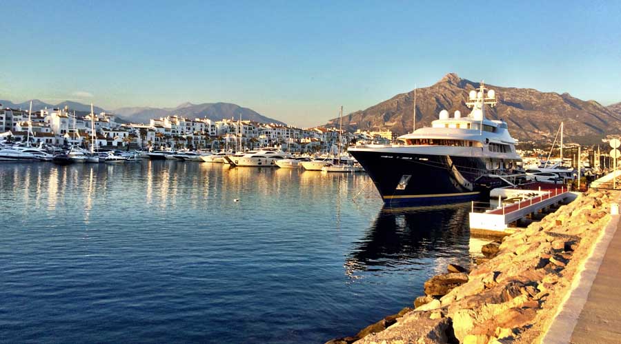 Puerto Banus Street Market May 2021 Nuevo Andalucia, Marbella, Malaga,  Costa Del Sol, Spain 4K 