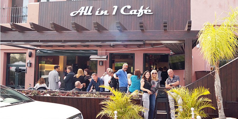 Hitman & Her at All in 1 Cafe